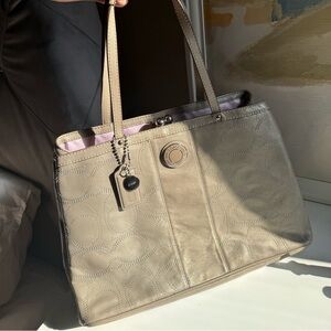 NEW Coach Leather Handbag Kisslock Bag